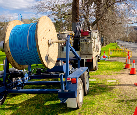 What are the characteristics of the micro catheter connector？